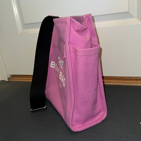 Crossbody tote. Bright pink Marc Jacobs “The Book Bag” - Picture 2 of 3